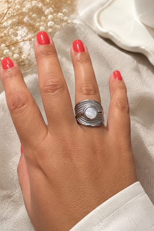 Anillo Plateado con Piedra Madreperla | Stainless Steel